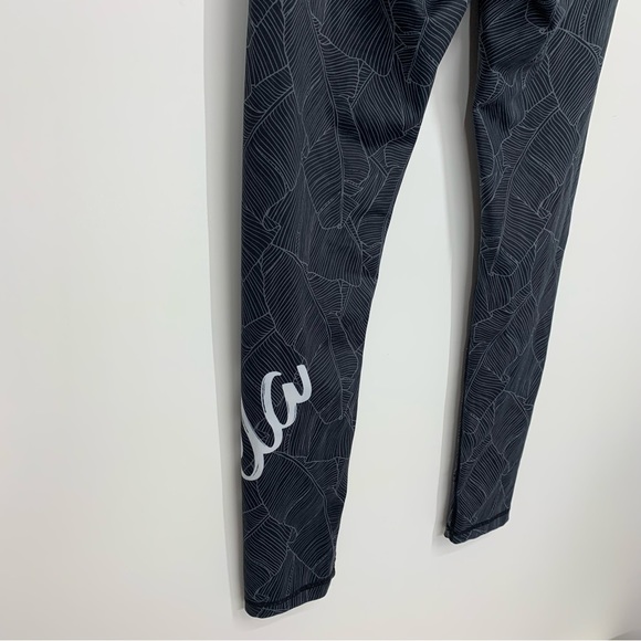 Wela Honolulu Hawaii Black Gray Tropical Palm Athletic Leggings Size Medium - Picture 9 of 16